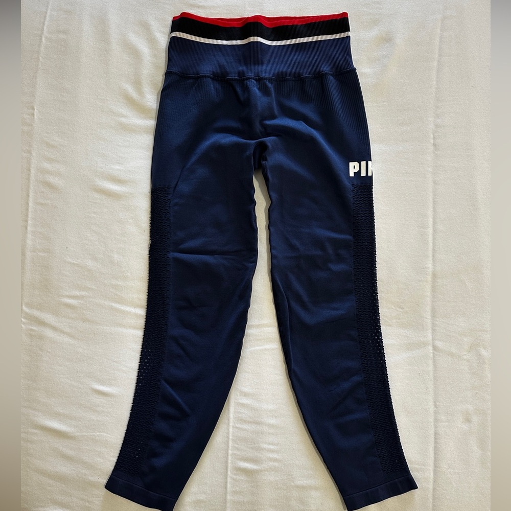 PINK Women’s Navy Leggings
